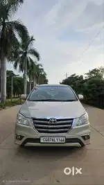 Toyota Innova 2.5 VX 8 STR, 2013, Diesel