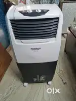Cooler swith swing and water pump
