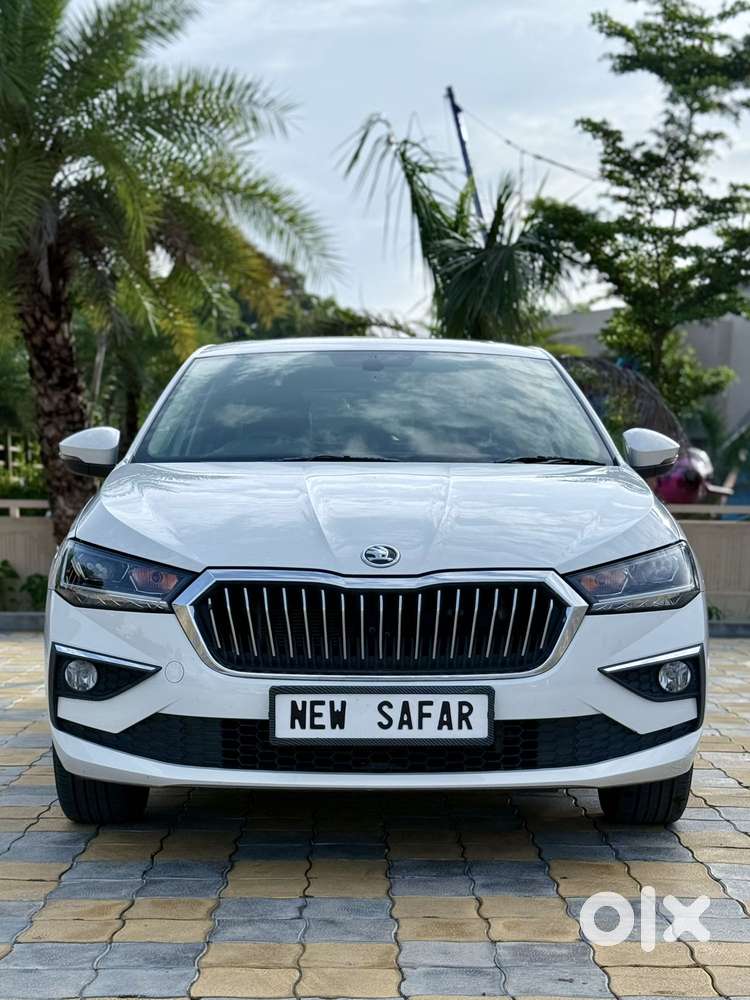 Skoda Slavia 1.5 TSI Style AT, 2023, Petrol