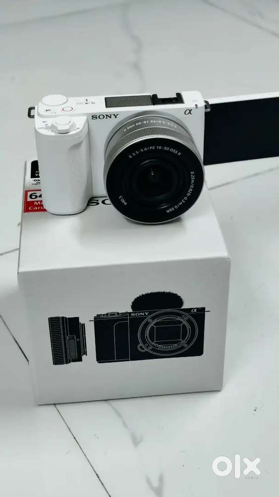Sony zve10 mark ii 3 months old open box condition