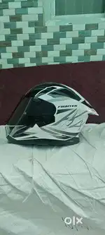 Sb helmet for sports bike