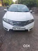 Honda City V MT Exclusive, 2013, Petrol