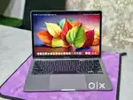 M1 Chipset 100%Battery 8GB/256GB SSD Touchbar 13Inch Apple Macbook Pro