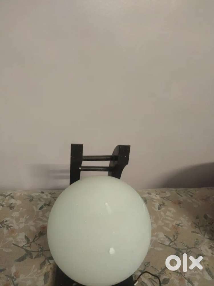 The smart lamp with Sony bulb