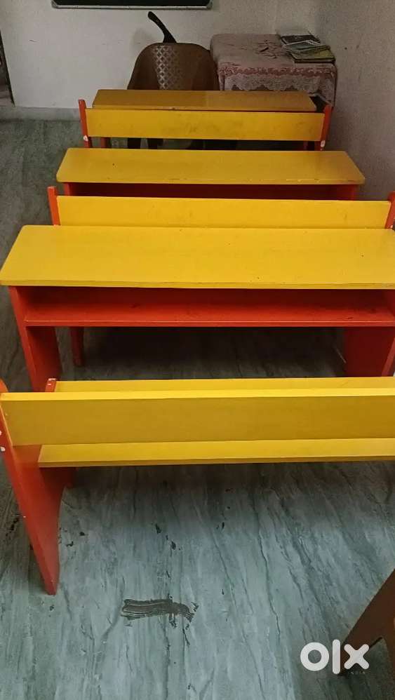 School chair table sell