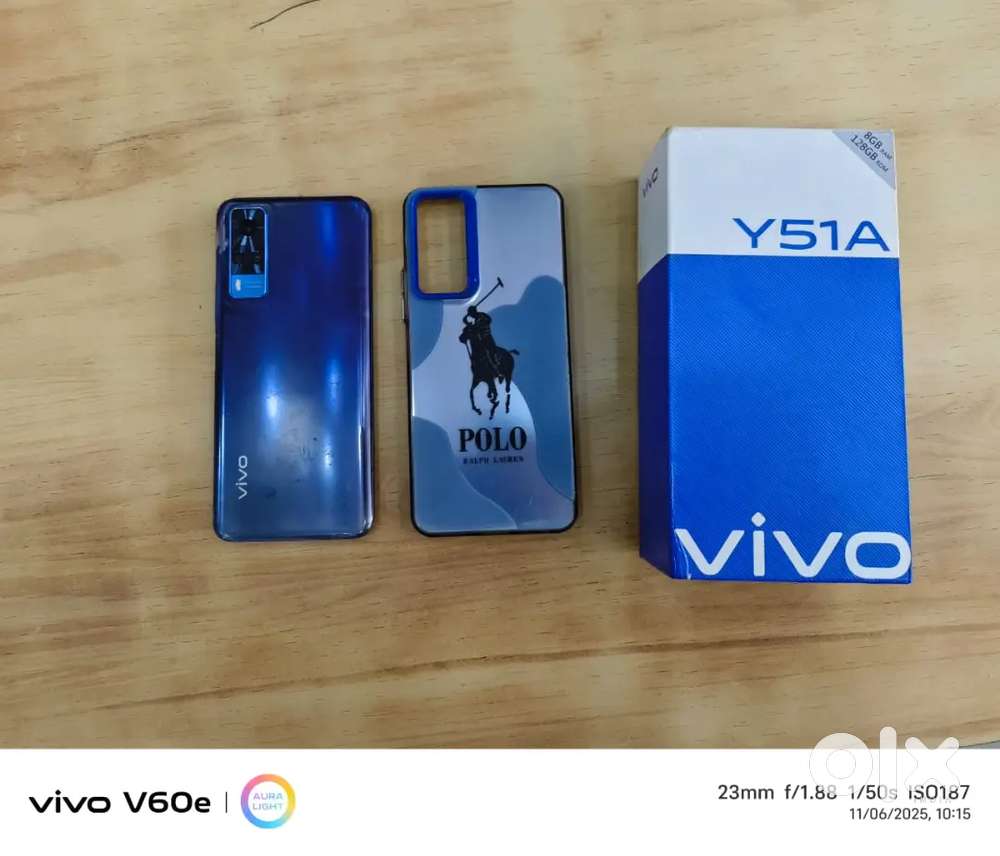 Vivo y 51 a 8 gb 128 gb with box charger