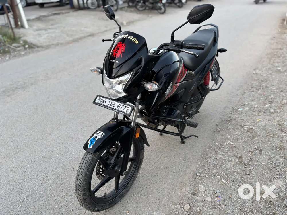 2022 MODEL LIVO
