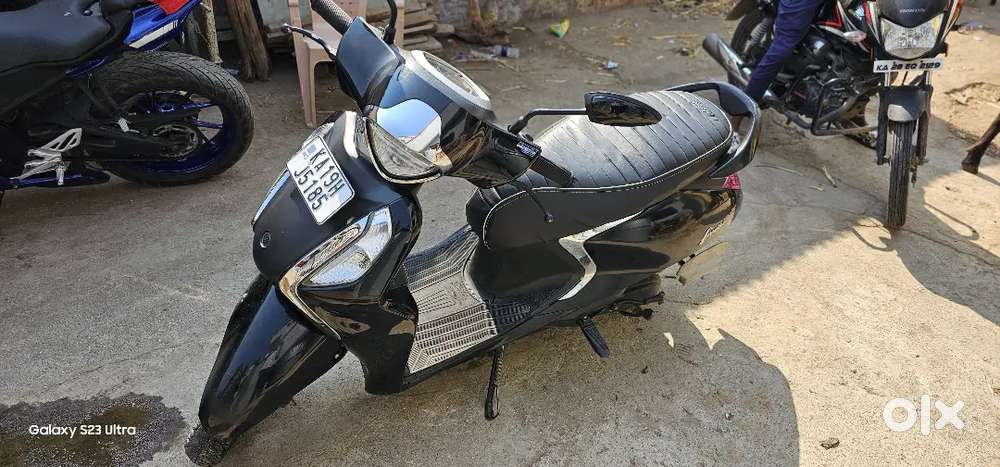 1 owner , mint condition, urgent sell