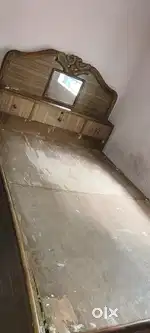 Do bed single folding Divan Signal bed sagaun ka lakadi ka hai