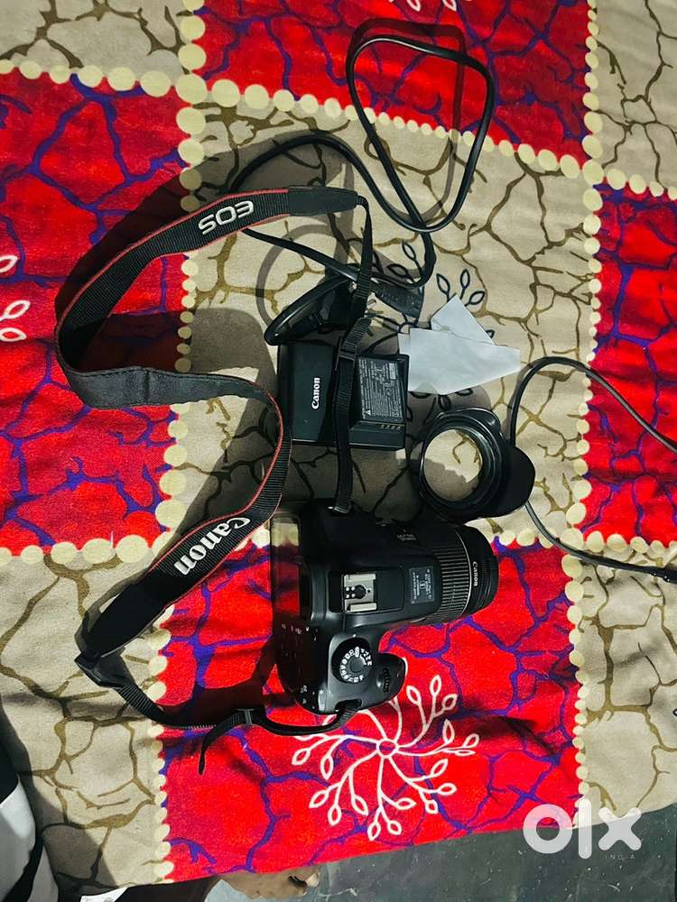 Canon eos 3000d 2years old