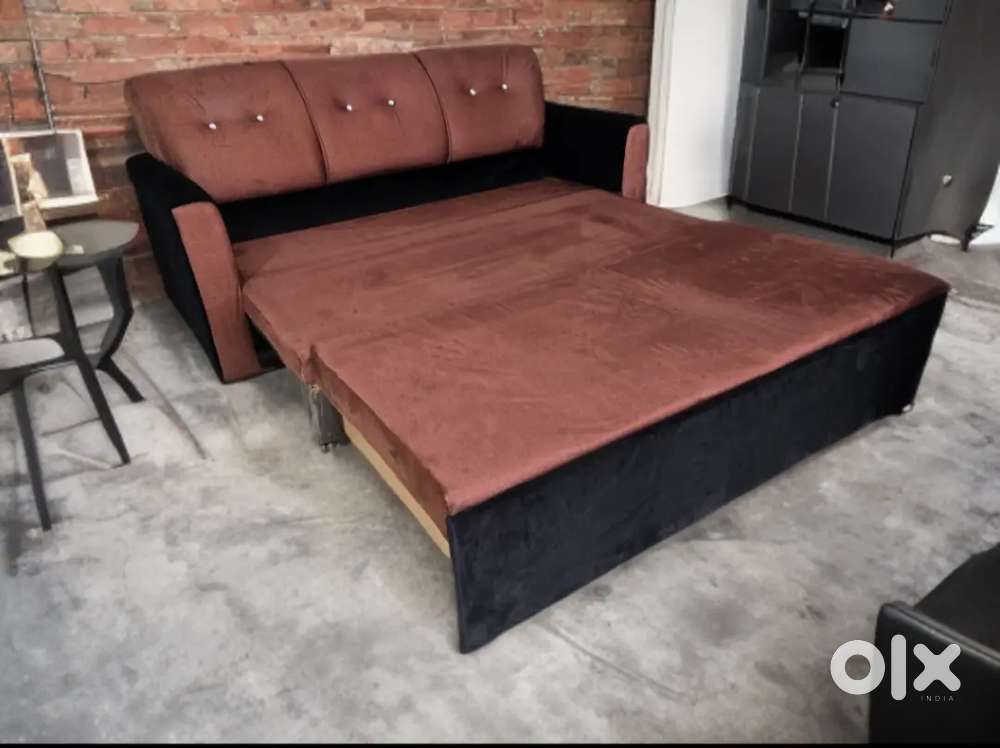 Sale..market se half rate Mai sofa cumbed