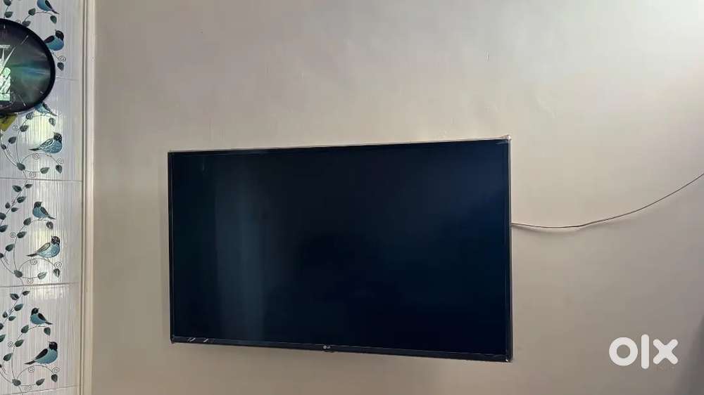 LG TV - 43inch