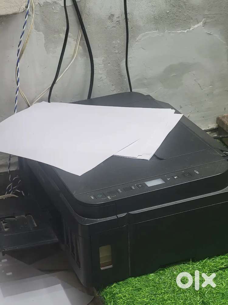 CANNON G2010 USB colour and Blank&white printer