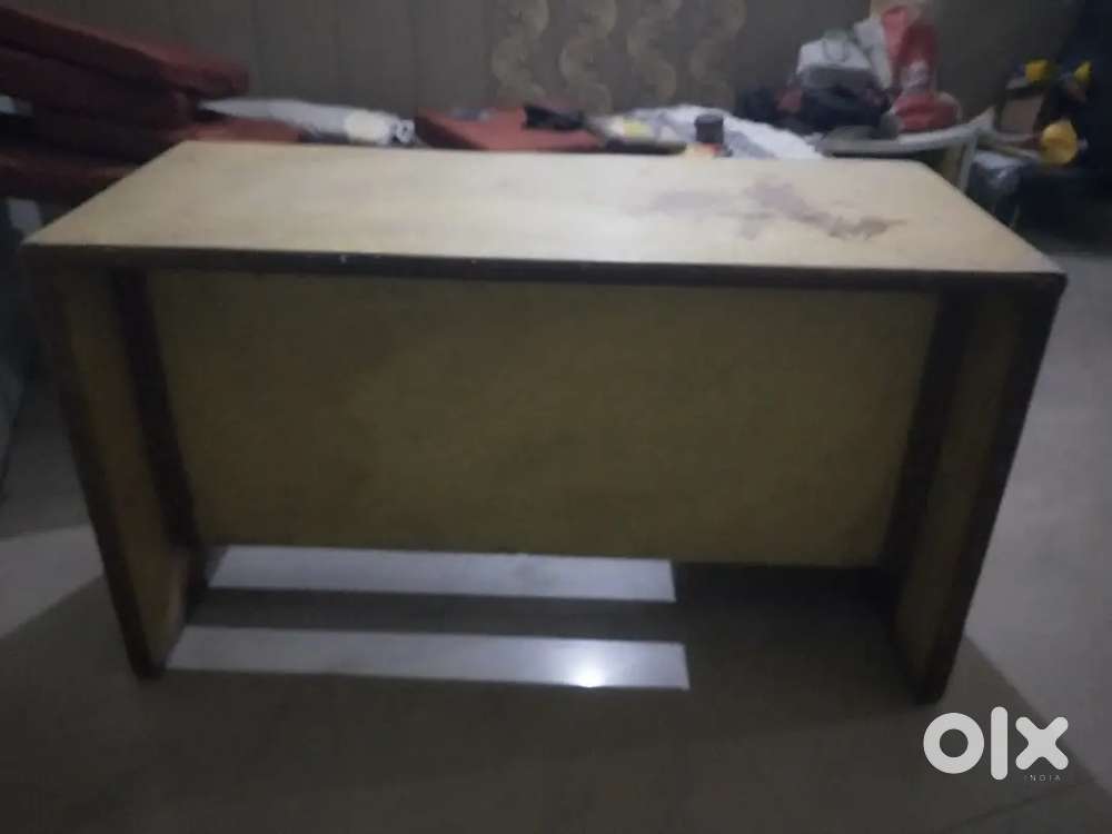 Computer / Study table for sale