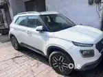 Hyundai Venue 2022 Petrol Well Maintained