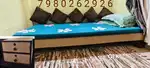Single English bed, (down panel)