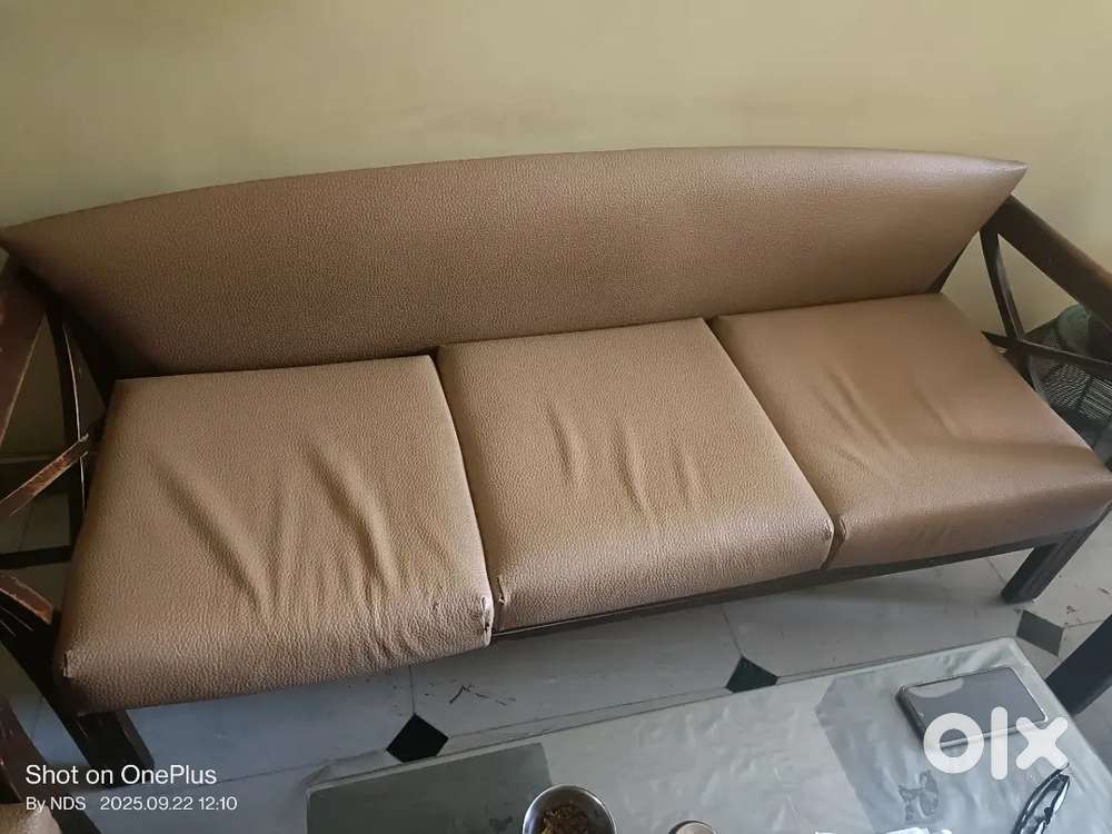 Sofa set 3+1+1