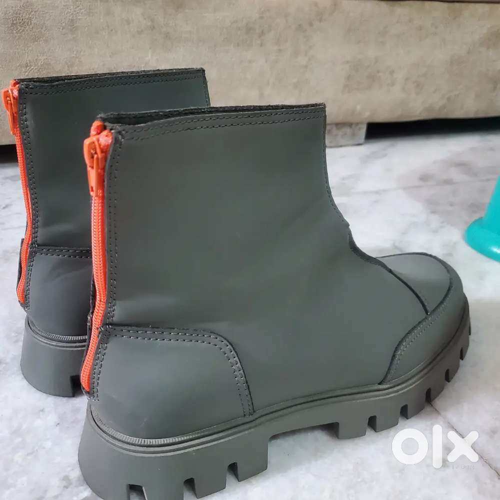 ZARA BOOTS SIZE 47