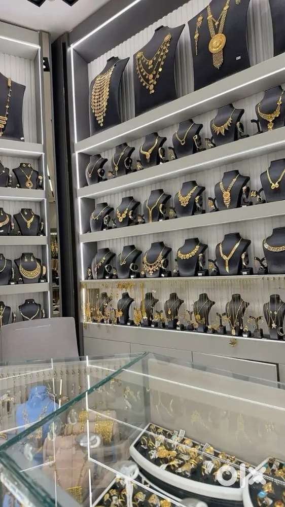 ഫാൻസി ജ്വല്ലറി ലേക്ക് 
Gents/ladies സ്റ്റാഫ്സിനെ
ആവശ്യമുണ്ട്