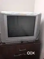 LG FLATRON CRT COLOR TV