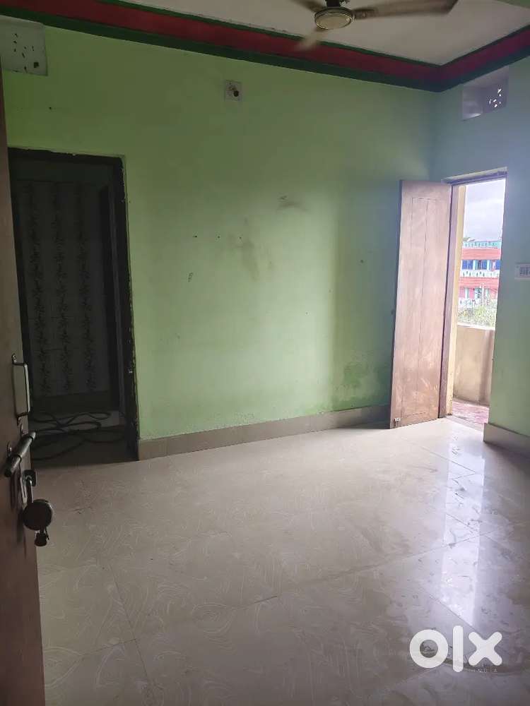 2 Bhk room in Tarenigada for family