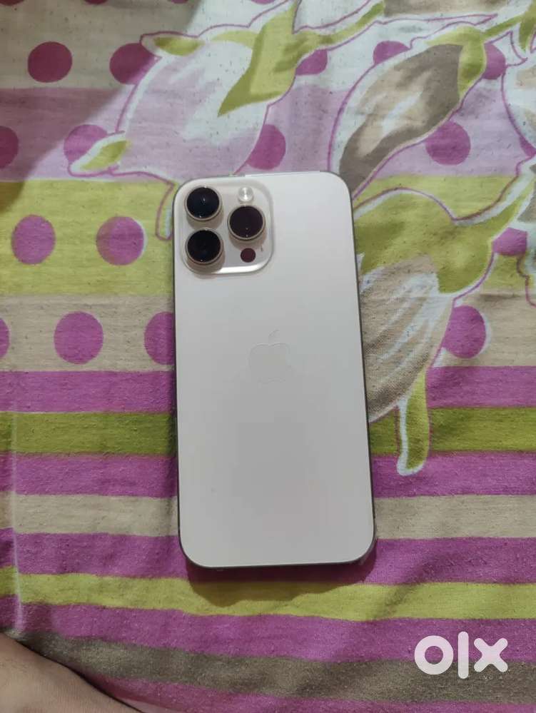 iPhone 16 pro max desert titanium