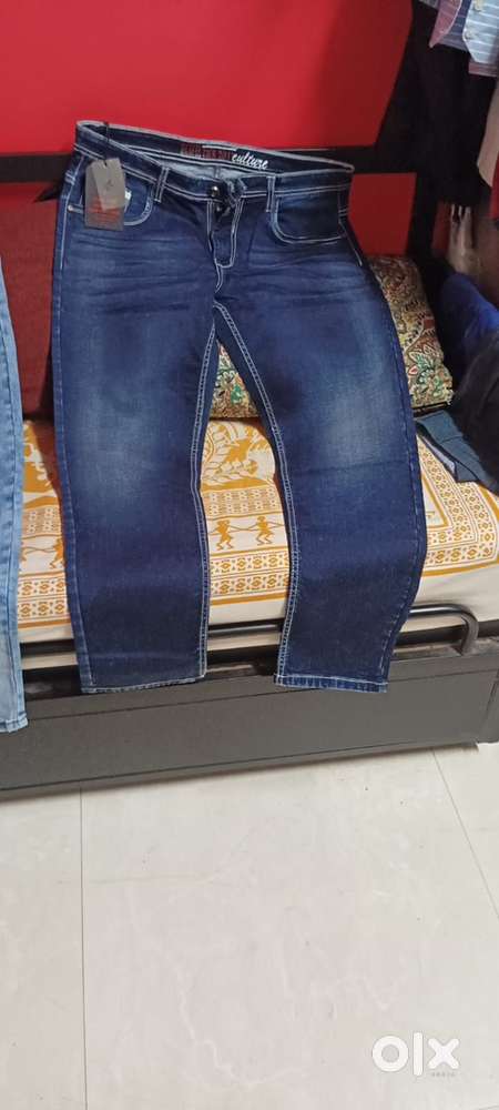 Branded jeans in Affordable rates