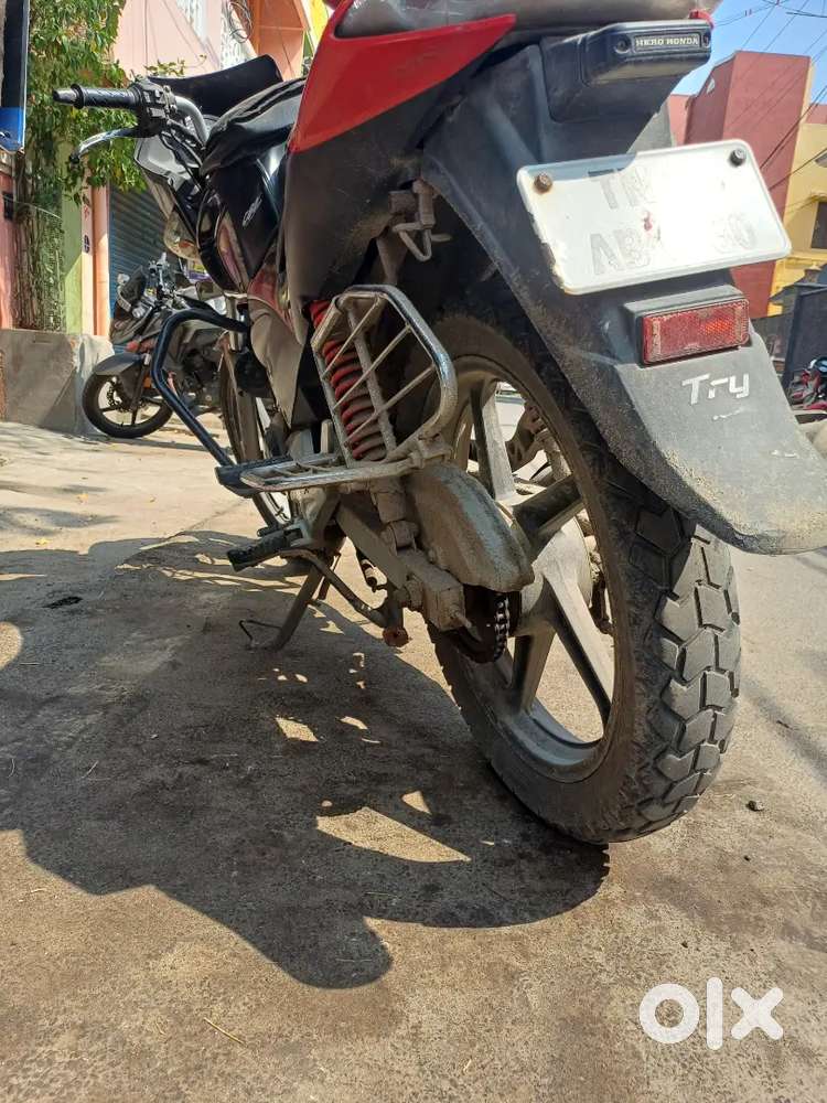 Hero honda cbz