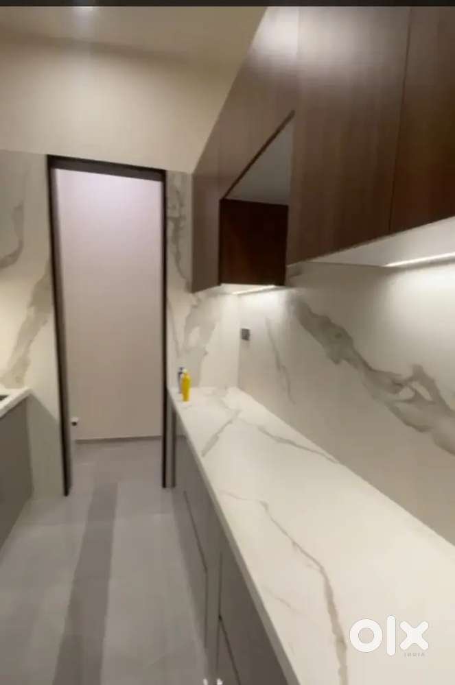 2 BHK FLAT FOR SALE @ Oshiwara S V  Road