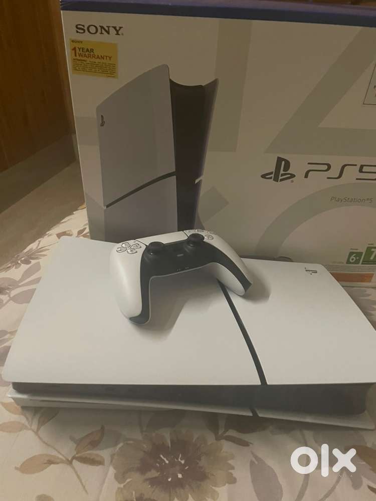 Sony ps5 slim 1 tb in warranty