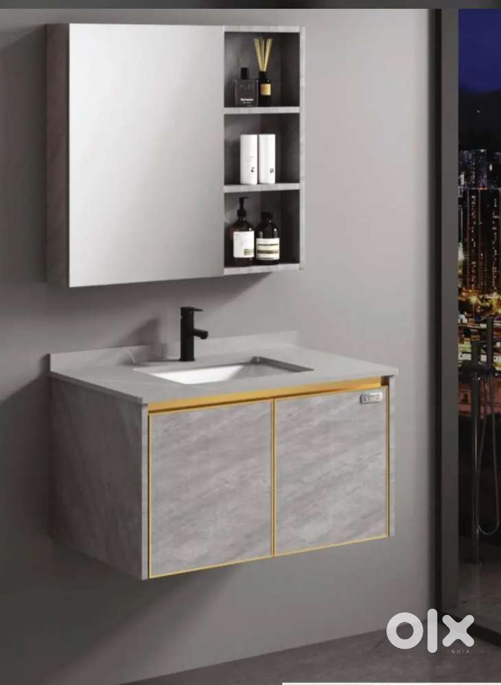 I am the agent 3 bhk for rent near tolanker it's very near to Gokul r