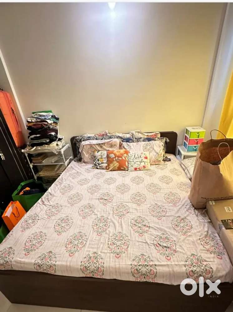 Beds and Tv