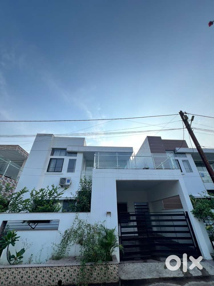 4BHK @ Ashirwad Valley Raipur Road