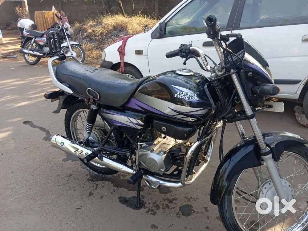 सीडी डीलक्स फुल कंडिशन