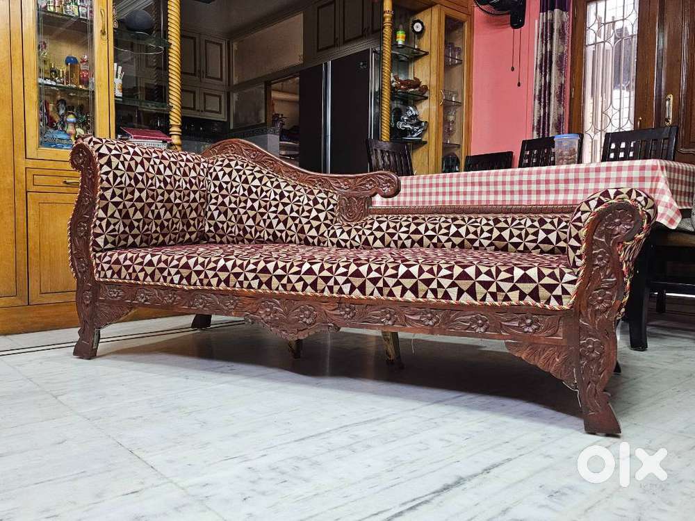 Deewan for sale