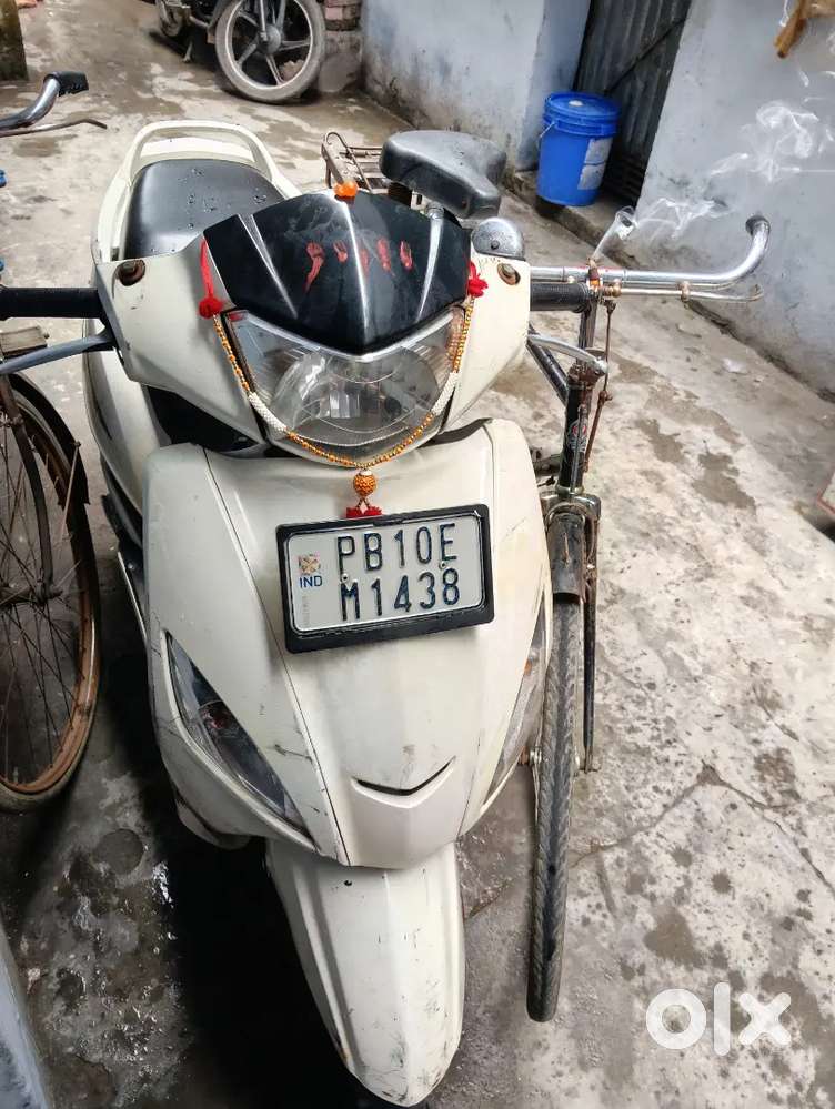 All condition good scooty