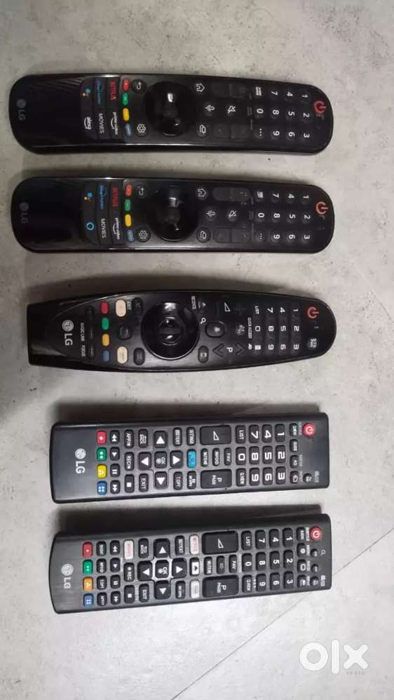 Argent Sale 35 QTY LED / LCD Remote Proper Working