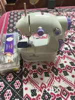 Mini sewing machine
