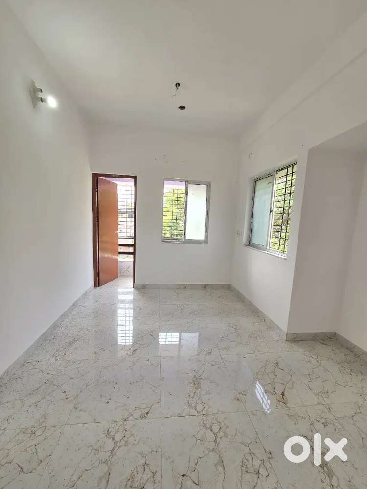 2 BHK NEW READY FLAT FOR RENT IN TOLLYGUNJ METRO NEAR SODEPUR