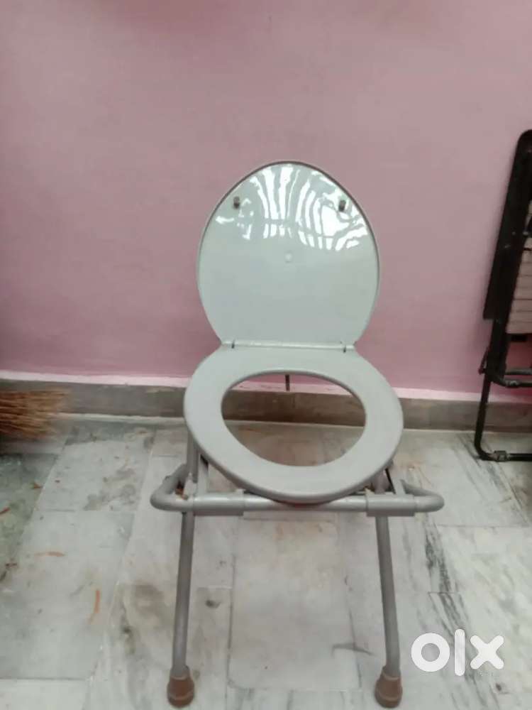 Folding Chair style English Toilet seat