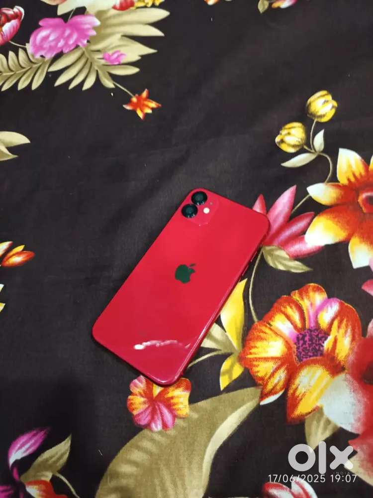IPHONE 11 IN BEST CONDITION