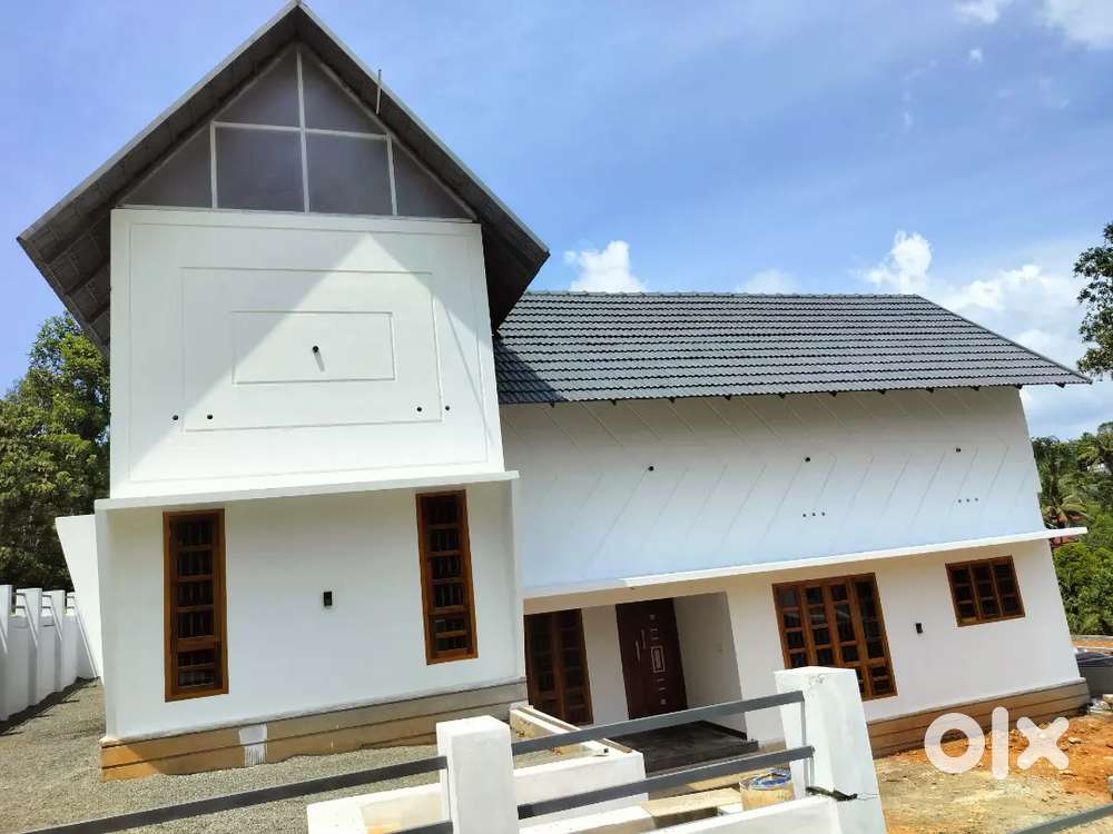 Thegana.mammodu.new.house.10.cent.4.bhk.bankloanfaciloties