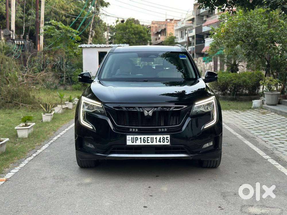 Mahindra XUV700 2.0 AX 7 Petrol AT Luxury Pack Str, 2025, Petrol