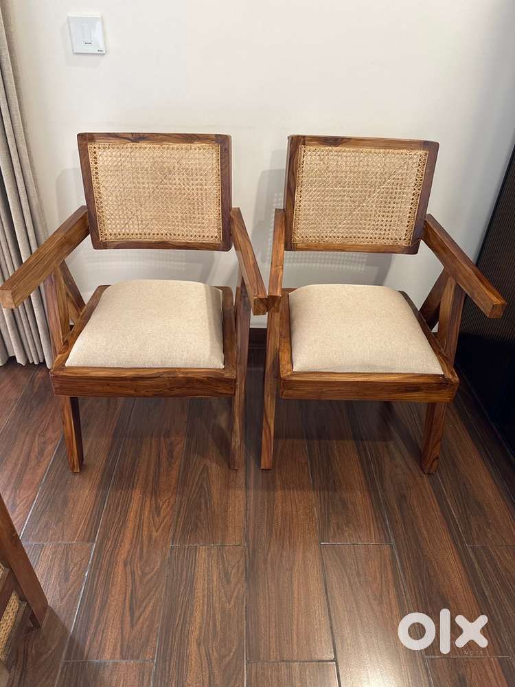 Elegant Rattan Back Armchair with Padded Seat - Teak Finish
