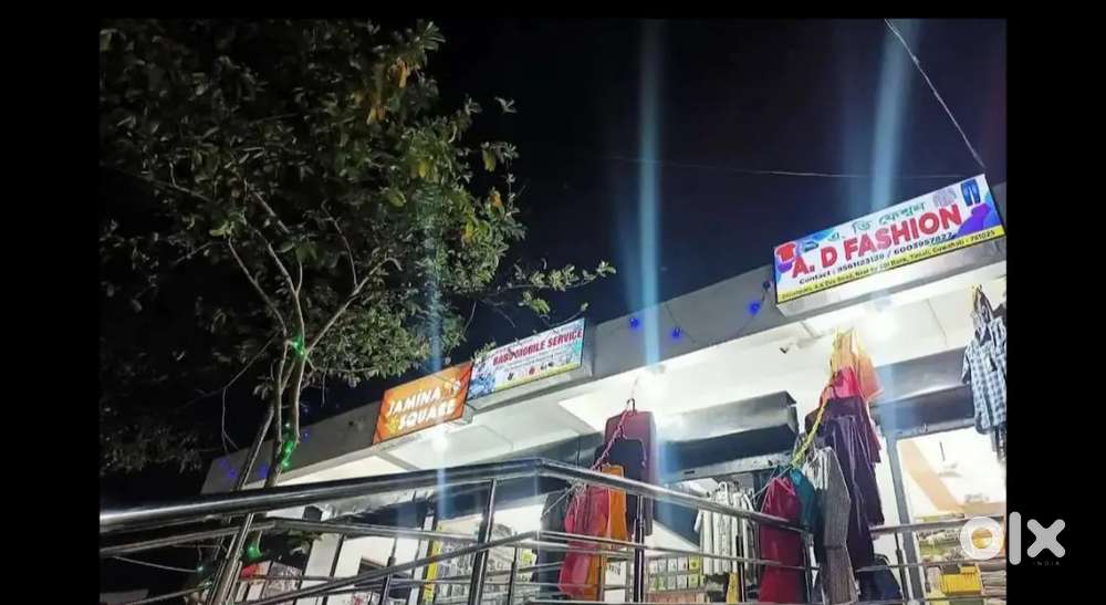 100sqft shop for rent