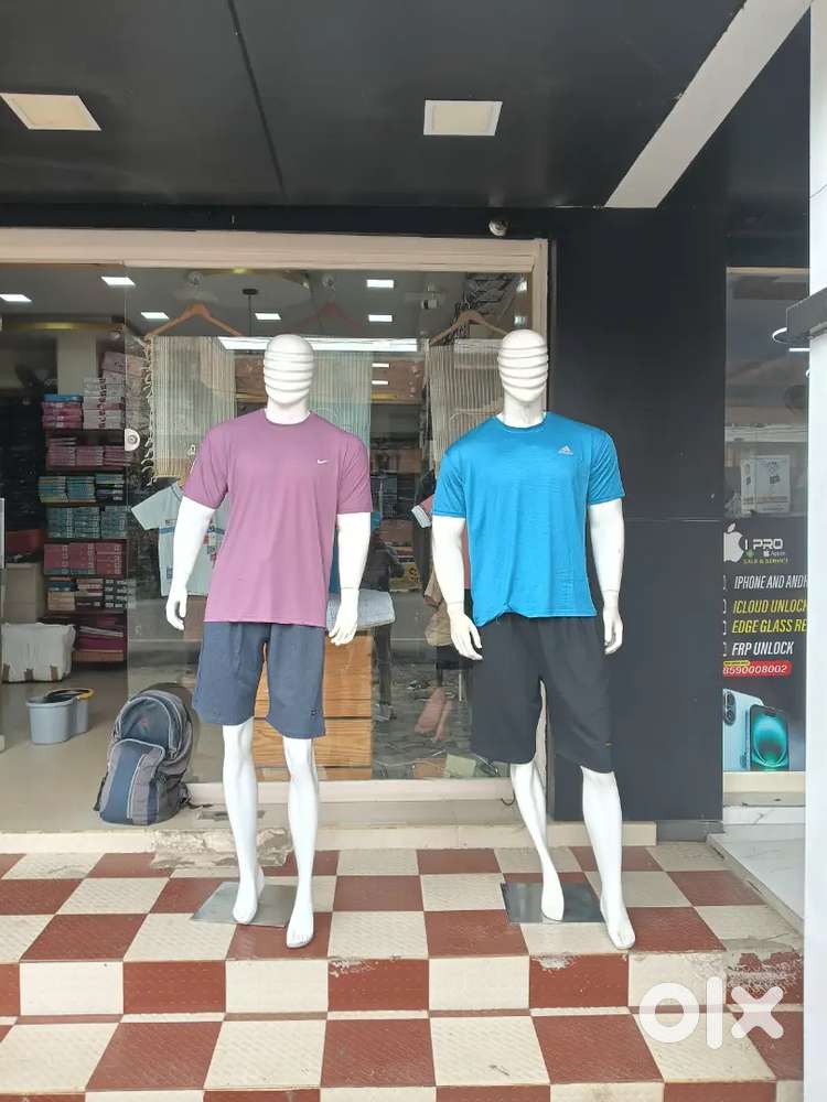 സ്റ്റാഫിനെ ആവശ്യമുണ്ട്..*