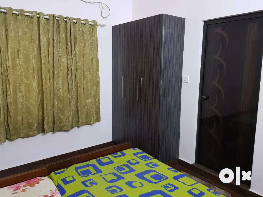 2 BHK fully furnished house for rent near Vennala