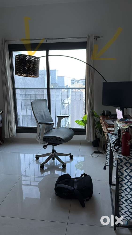 Ikea floor lamp with lamp shade - big