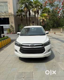 Toyota Innova Crysta 2.7 V (2017 Model)