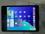 I pad 9th generation with box in good running condition